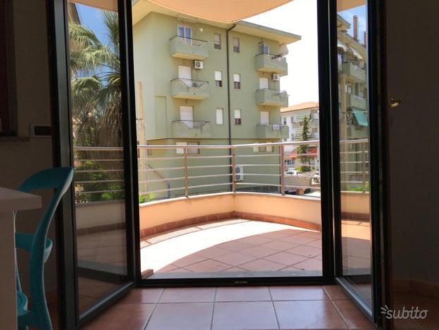 Casa Vacanze “Perla Del Circeo” Apartment Sabaudia Bagian luar foto